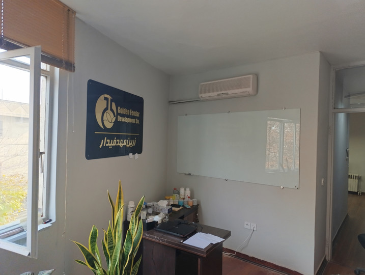 چگونگی نصب وایت برد شیشه ای بر روی دیوار کناف یا کاذب