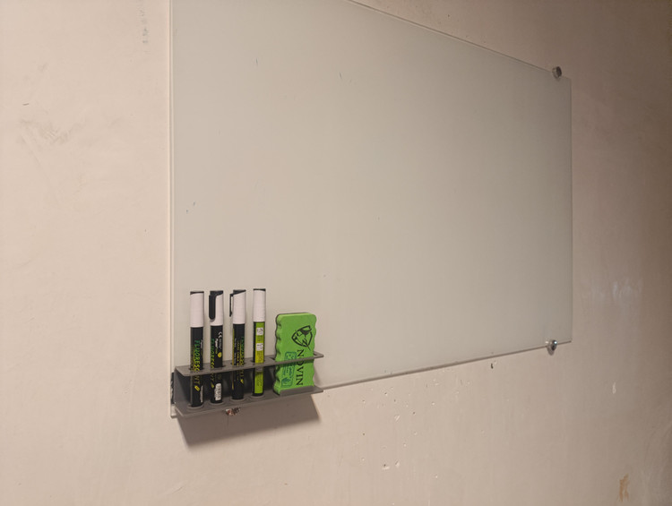 استند وایت برد شیشه ای